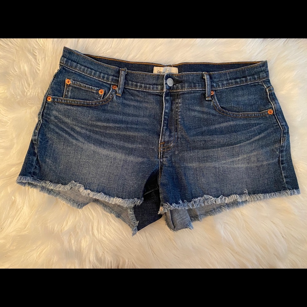 Gap Shorts